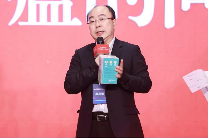 中國(guó)品牌，世界共享！連花清瘟攜連花系列消殺產(chǎn)品亮相2021中國(guó)品牌日