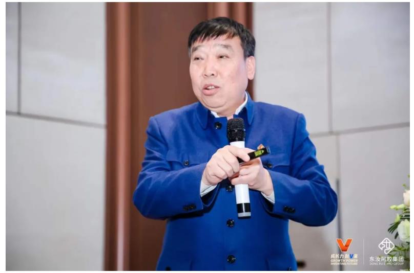 康隆藥業(yè)受邀參加第16屆中國(guó)成長(zhǎng)型醫(yī)藥企業(yè)發(fā)展論壇