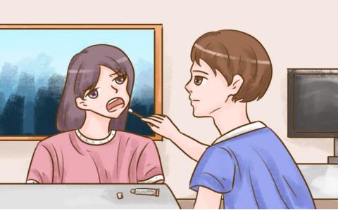 口腔潰瘍敷藥前是否要清理創面？這就來為您解答