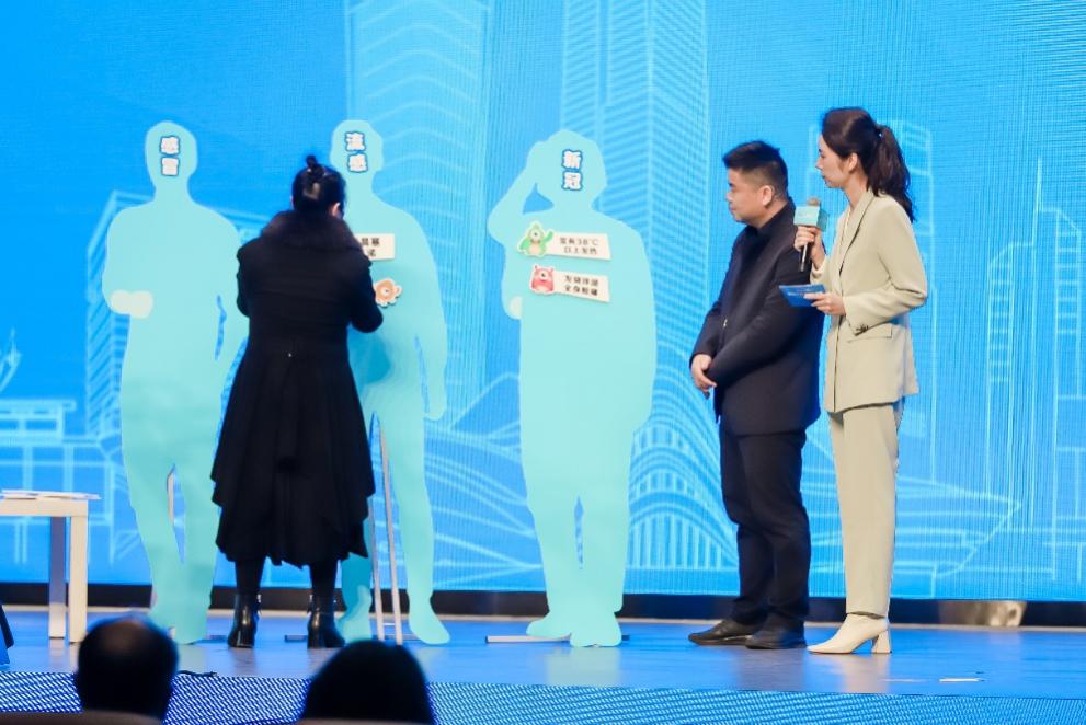 流感、感冒、新冠區別及應對，CCTV健康大講堂專家權威答疑