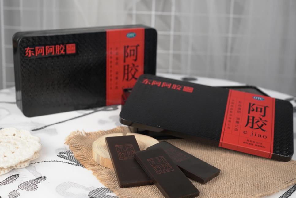 一個人一天吃多少阿膠合適
