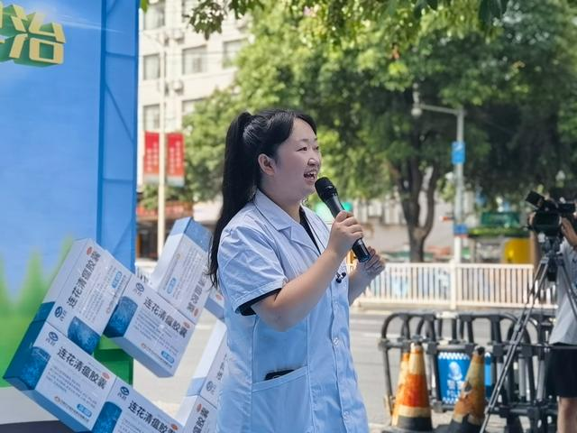 守護呼吸健康 知感冒防流感全民科普公益行走進南寧