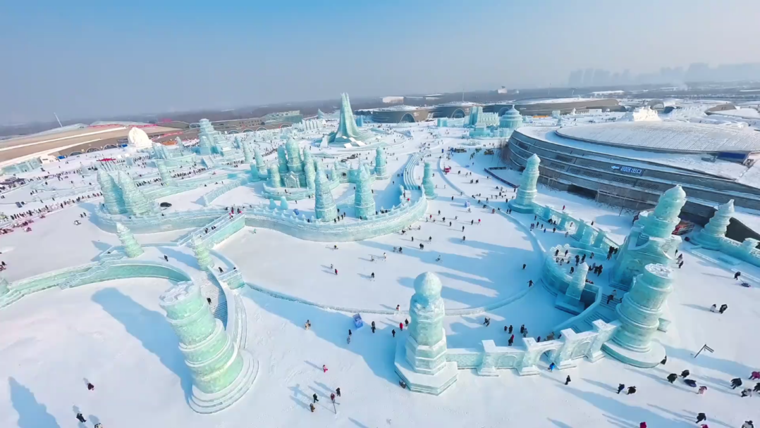 南方小土豆勇闖東北冰雪大世界，京萬紅提供凍傷自救指南