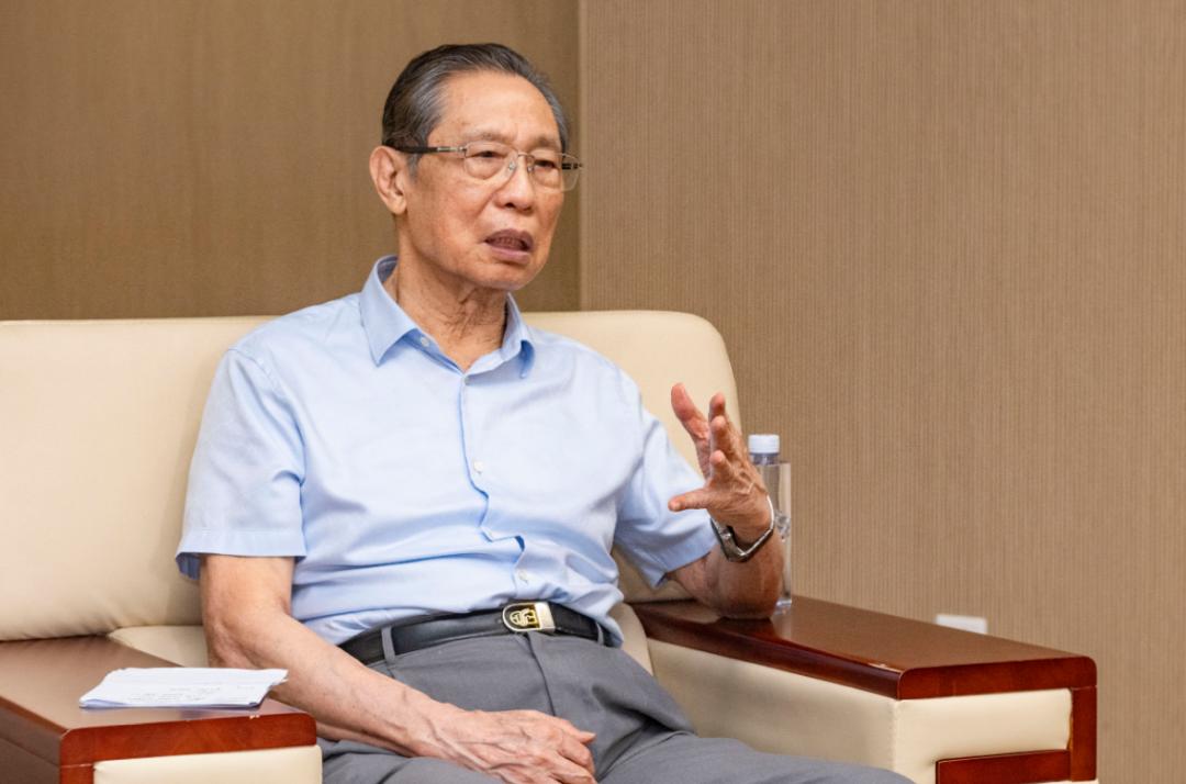 鐘南山院士提醒：新冠病毒不會消失！感染者需盡早服用先諾欣等特效藥